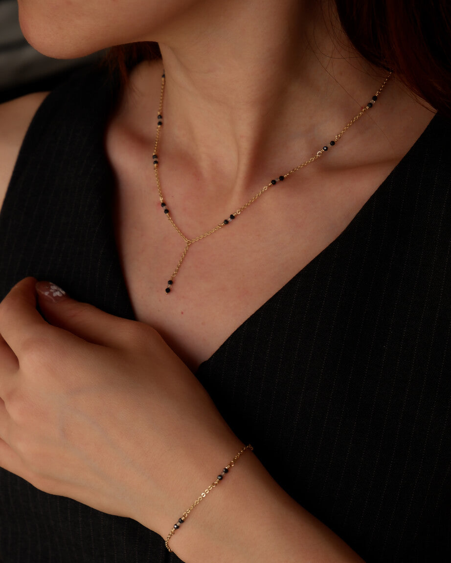 Black Spinel and labadorite gemstone minimalist necklace in 14k gold filled
